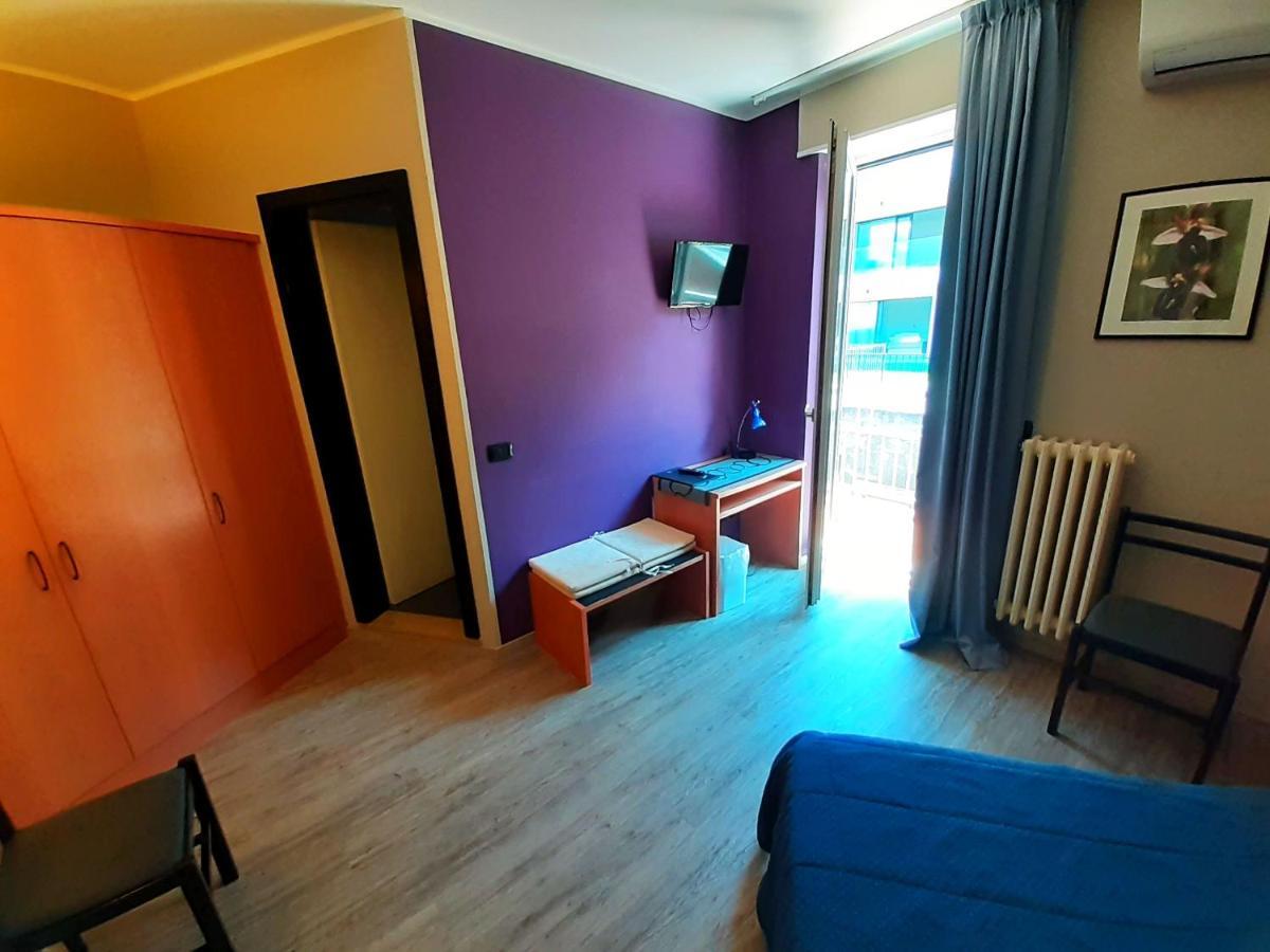 Doppelzimmer mit Balkon
